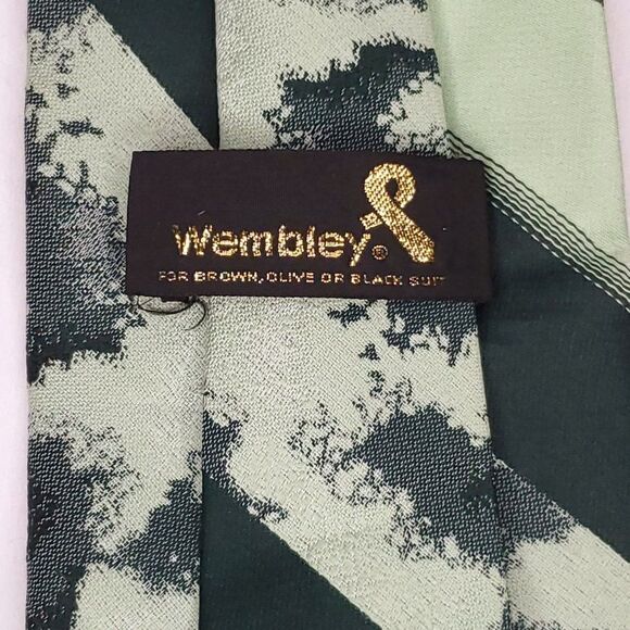 Vintage 70s Wembley Mens Wide Necktie Textured Abstract Stripe Tie Green - Picture 3 of 3